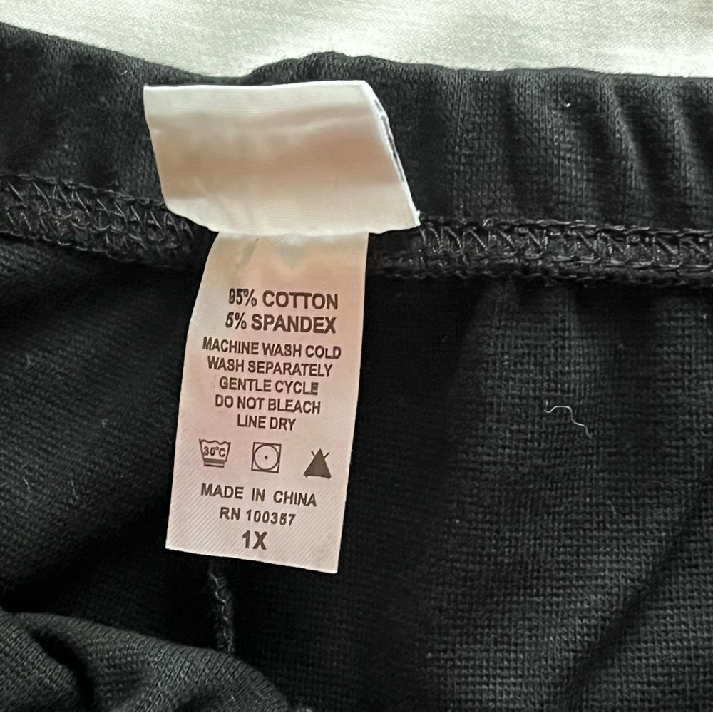 NWT-G.W. Sport women's black pants/leggings-1X - Picture 4 of 4